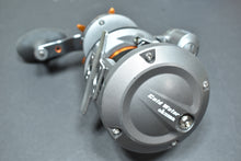 Load image into Gallery viewer, Okuma Cold Water Line Counter Reel CW-453D
