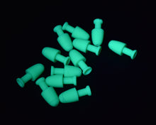 Load image into Gallery viewer, Green Apple Glow green tapered tail salmon & trout trolling fly skirt head