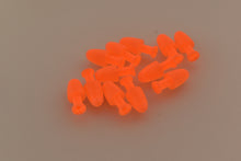 Load image into Gallery viewer, red glow orange tapered tail salmon & trout trolling fly skirt head